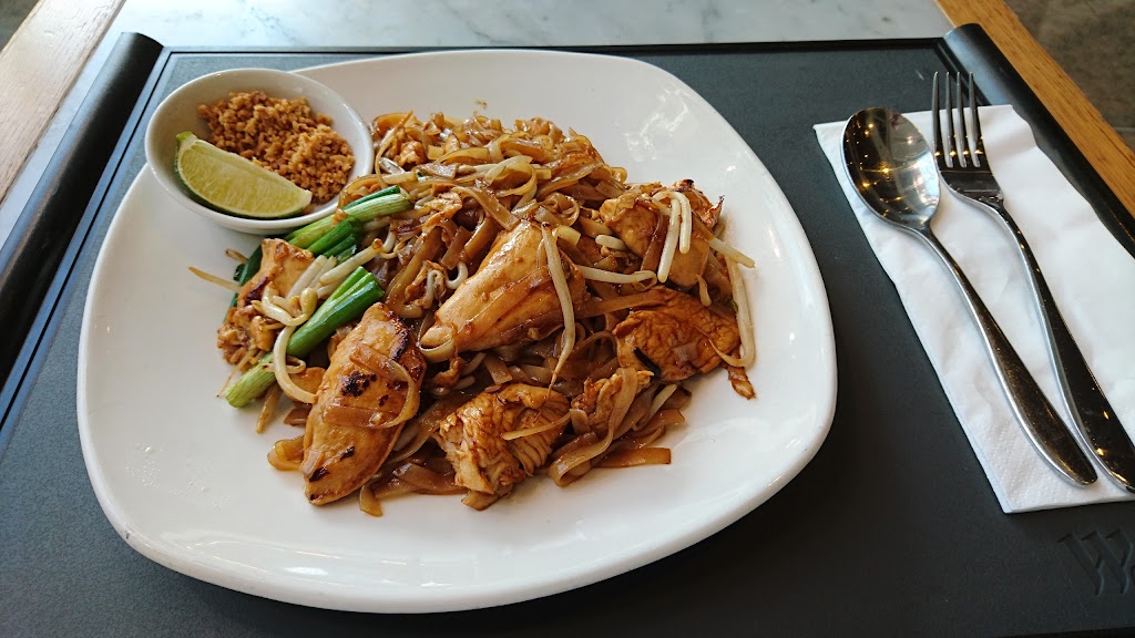 Pad thai