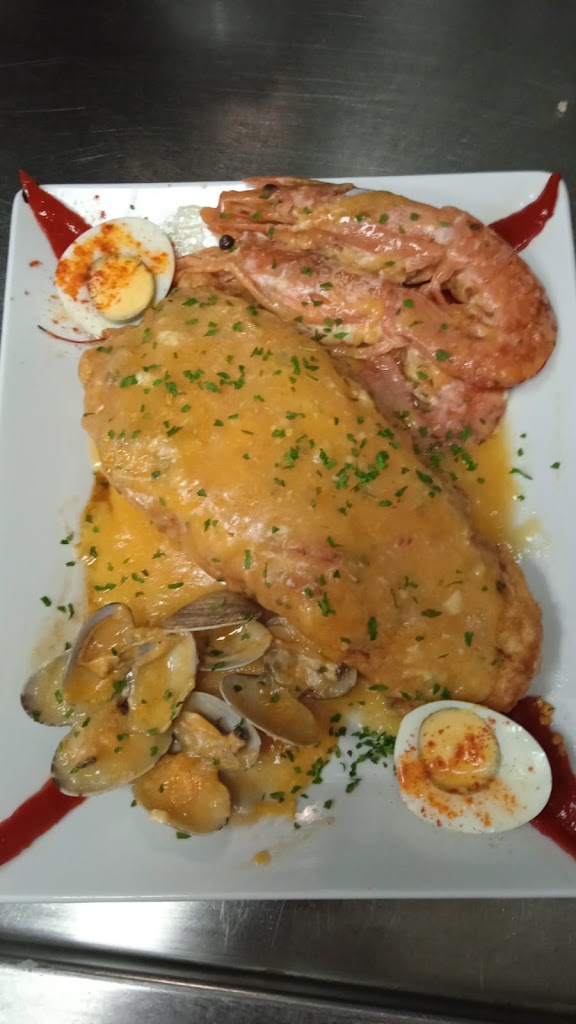 Sidreria El Patio — Comida y bebida