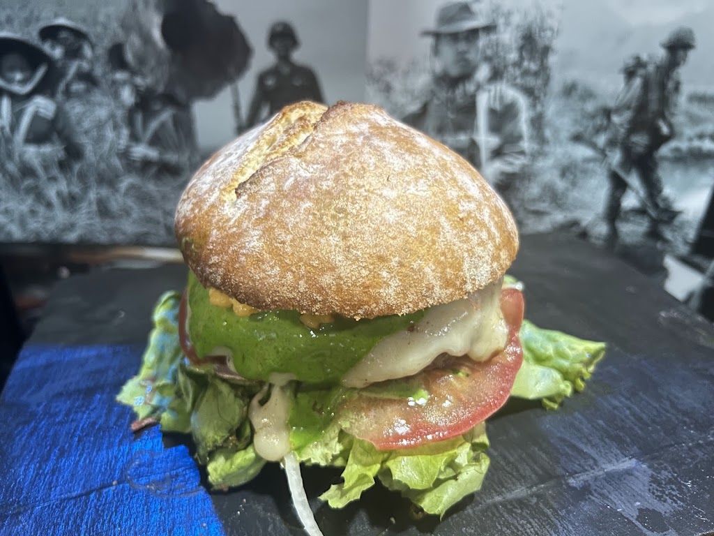 UNIKO Castro — Comida y bebida