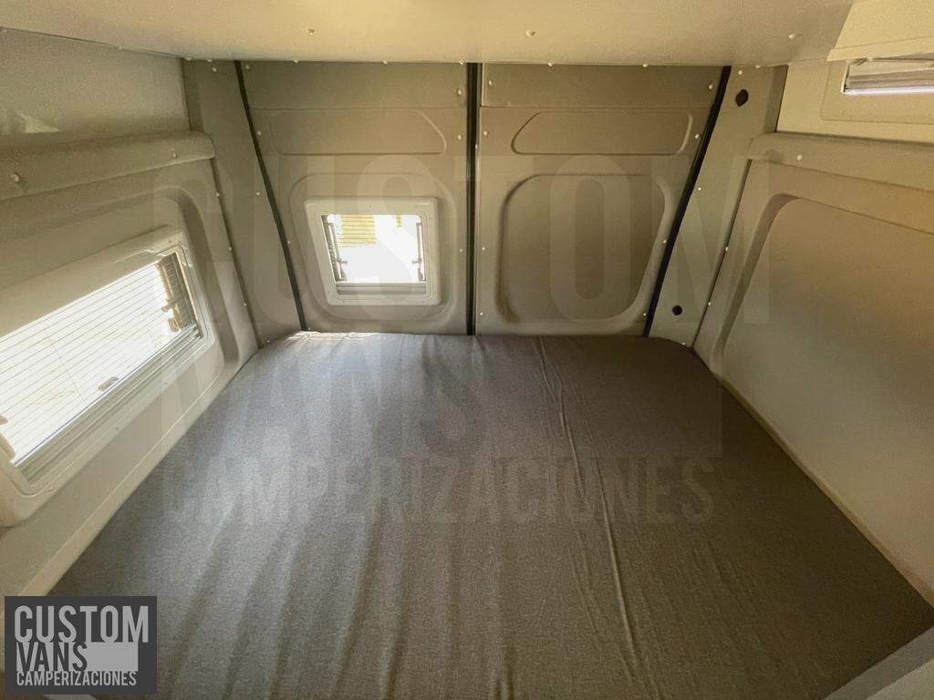 CUSTOM VANS camperizaciones — Interior