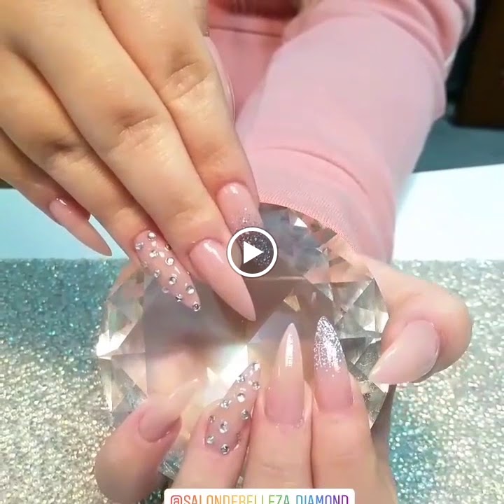 Salon de Belleza DIAMOND (Peluqueria y Estetica Unisex) — Videos