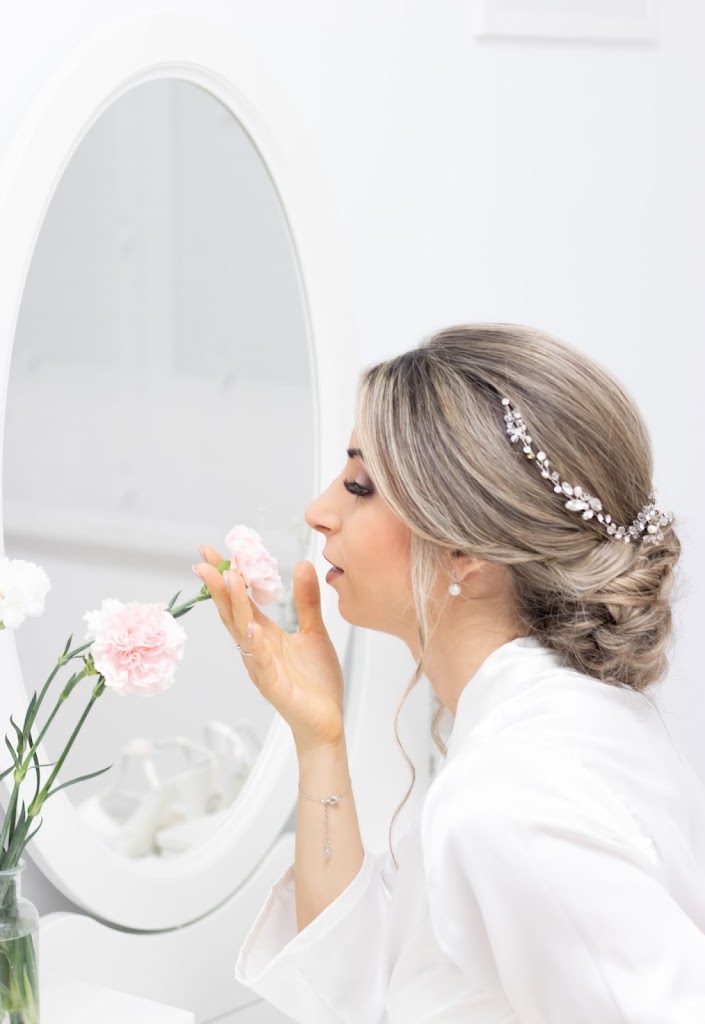 Laura Montenegro Hair Salon — Del propietario