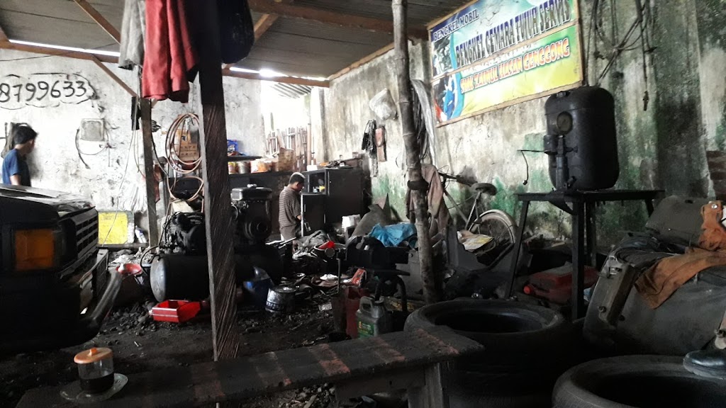 Bengkel Cemara Tujuh Service