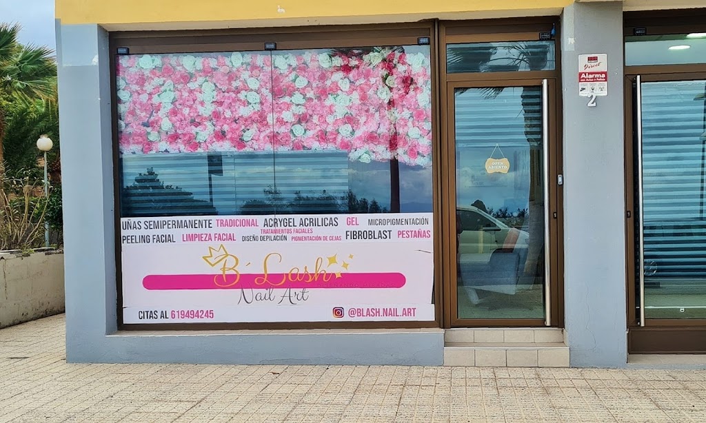 Centro De Estetica B'lash — Exterior