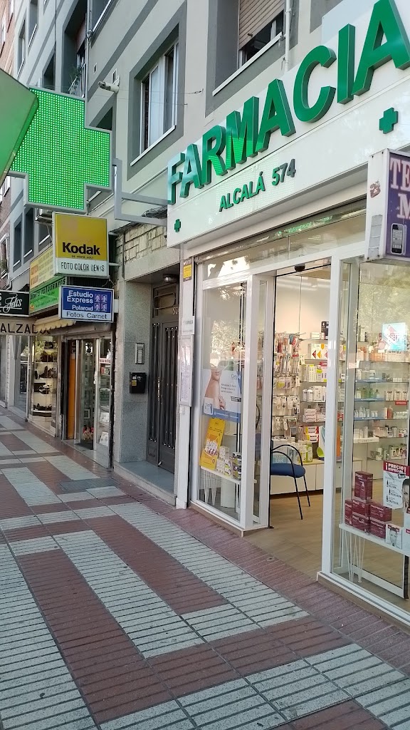 Farmacia Alcala 574