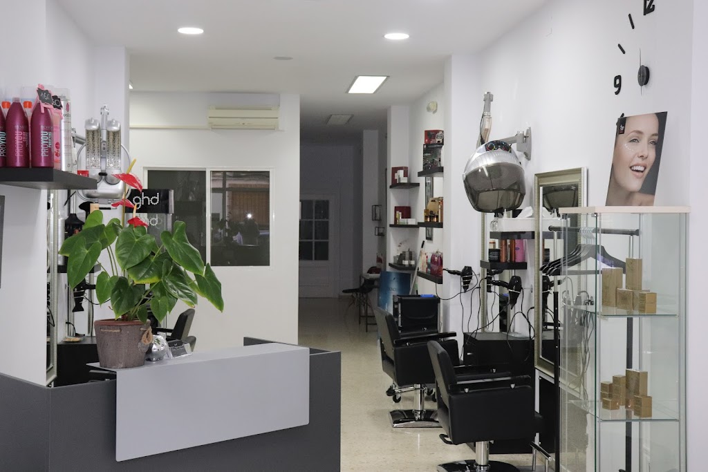 Carolina Rivas Peluqueria