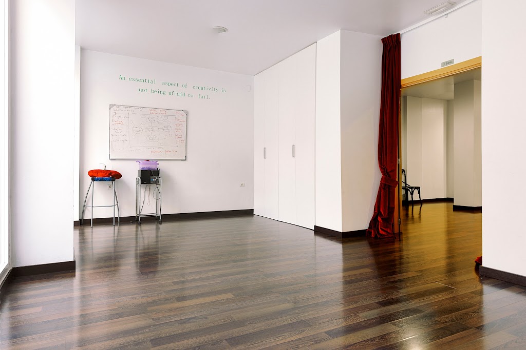 Escuela de Teatro Act and Play