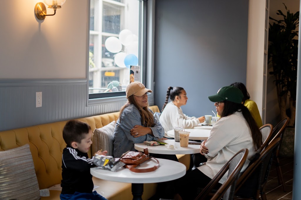 Photo of Republik Coffee Burbank