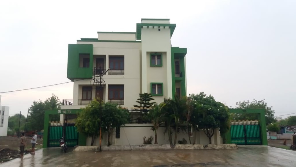 Om Sai Ram Boys Hostel-Boys Hostel in Ayodhya bypass road| Boys Hostel for raisen road| Hostel for boys student