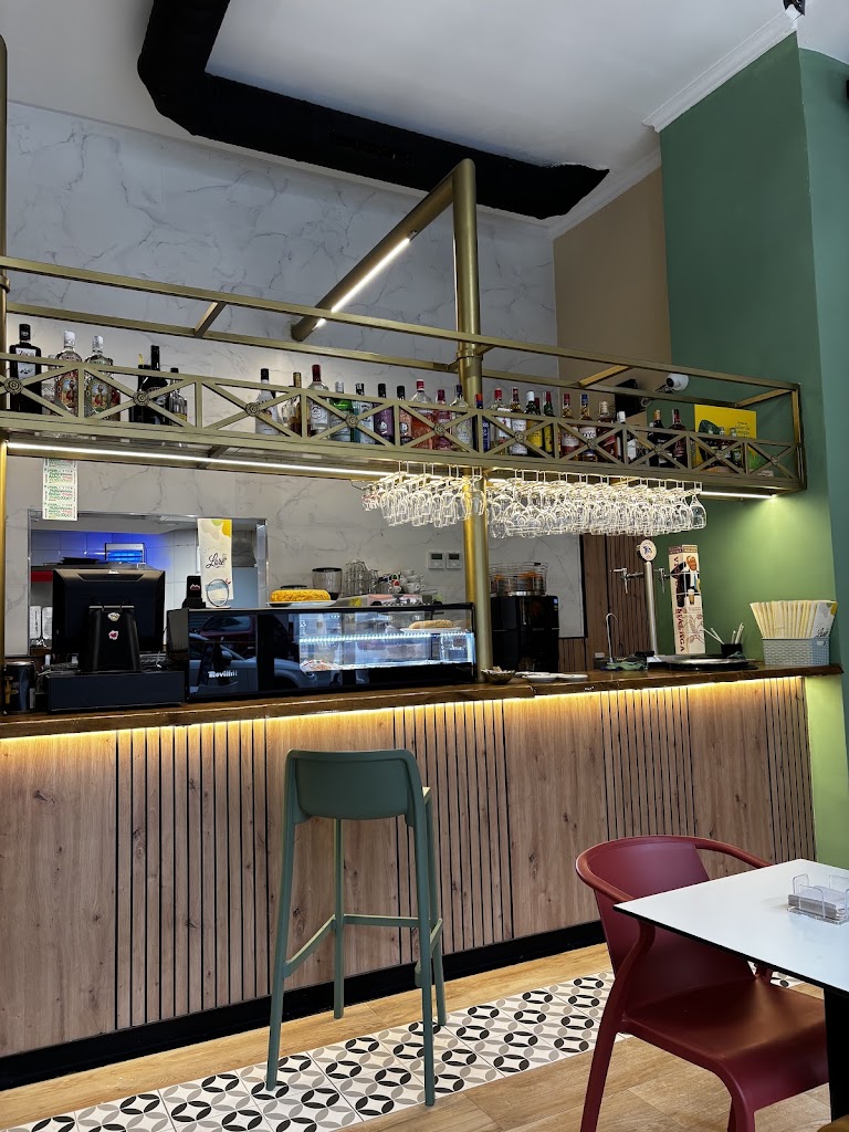 Lore Bar Cafeteria — Ambiente