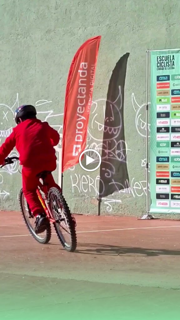 Escuela Ciclista Ciudad de Lucena — Videos