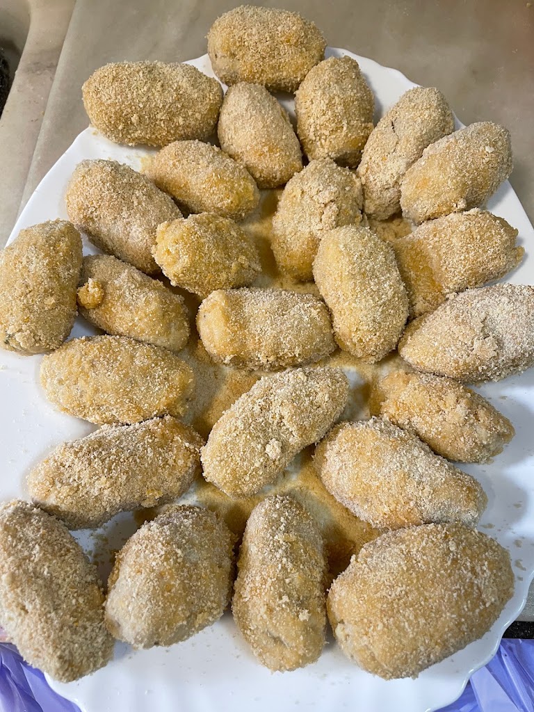 Cafe Bar Tapas El Vecino — Comida y bebida
