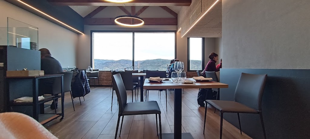BAR RESTAURANTE TOMAS — Ambiente