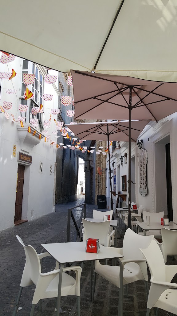 Bar restaurante La Rebotica — Ambiente