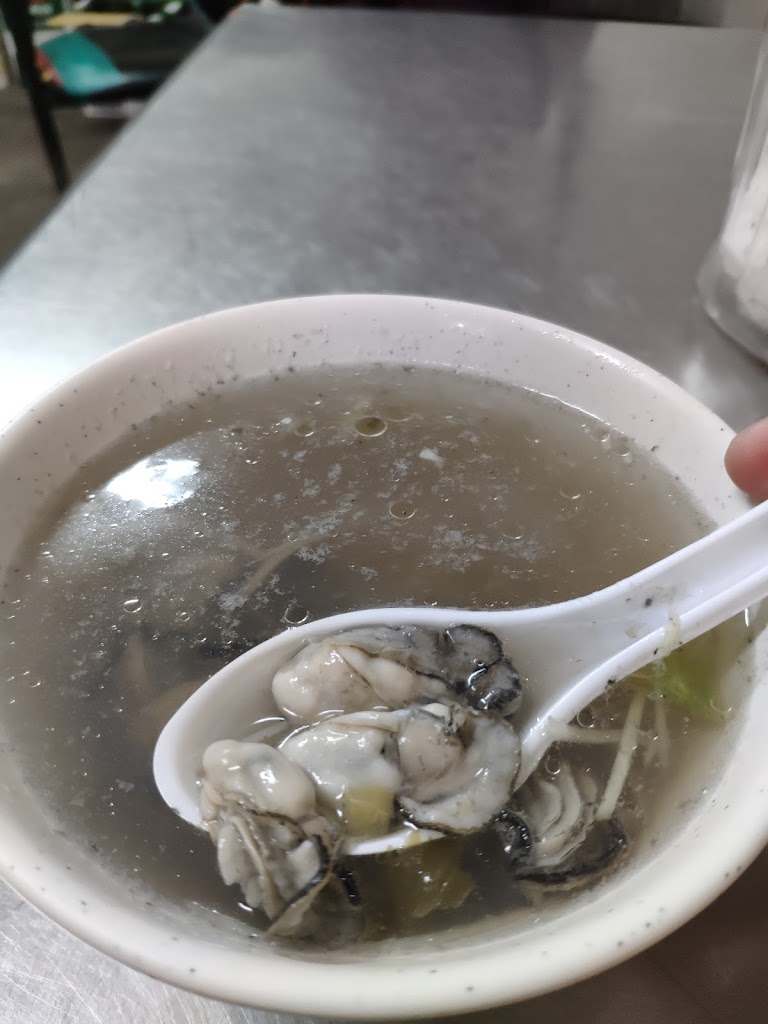 黃蚵仔煎 海鮮粥 炒飯 的照片