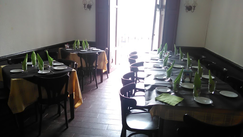Ideal Bar — Ambiente