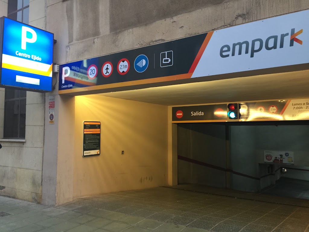 Parking Centro Ejido telpark by Empark — Signo