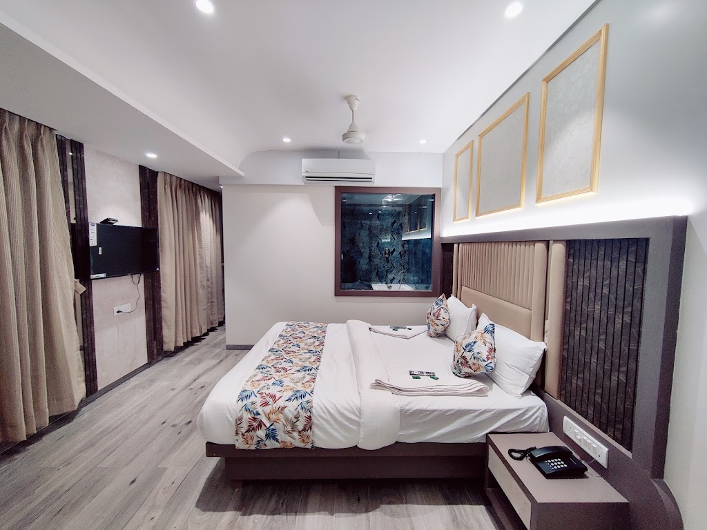 Hotel Everest Residency