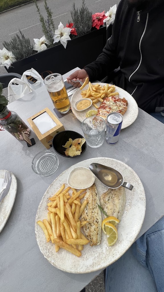 RENACER GASTRO BAR — Papas fritas