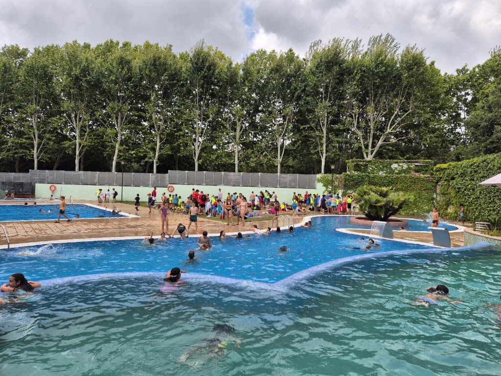 Piscina Municipal de Sant Cugat del Valles — Piscina