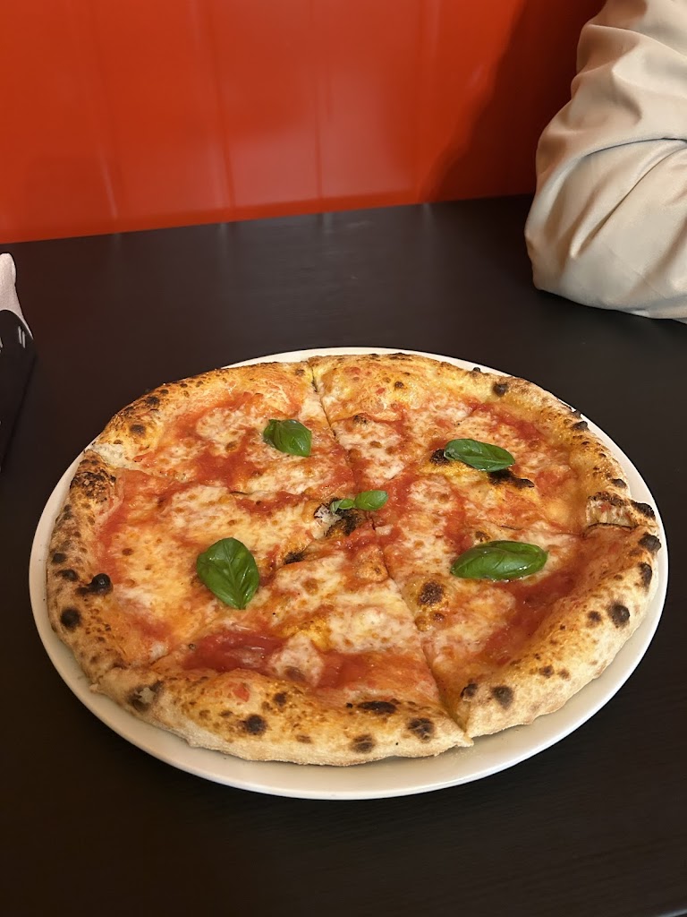 Noor Pizzeria i Restaurant