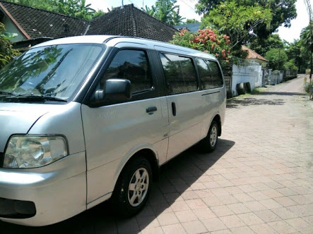 BENGKEL MOBIL MEGA