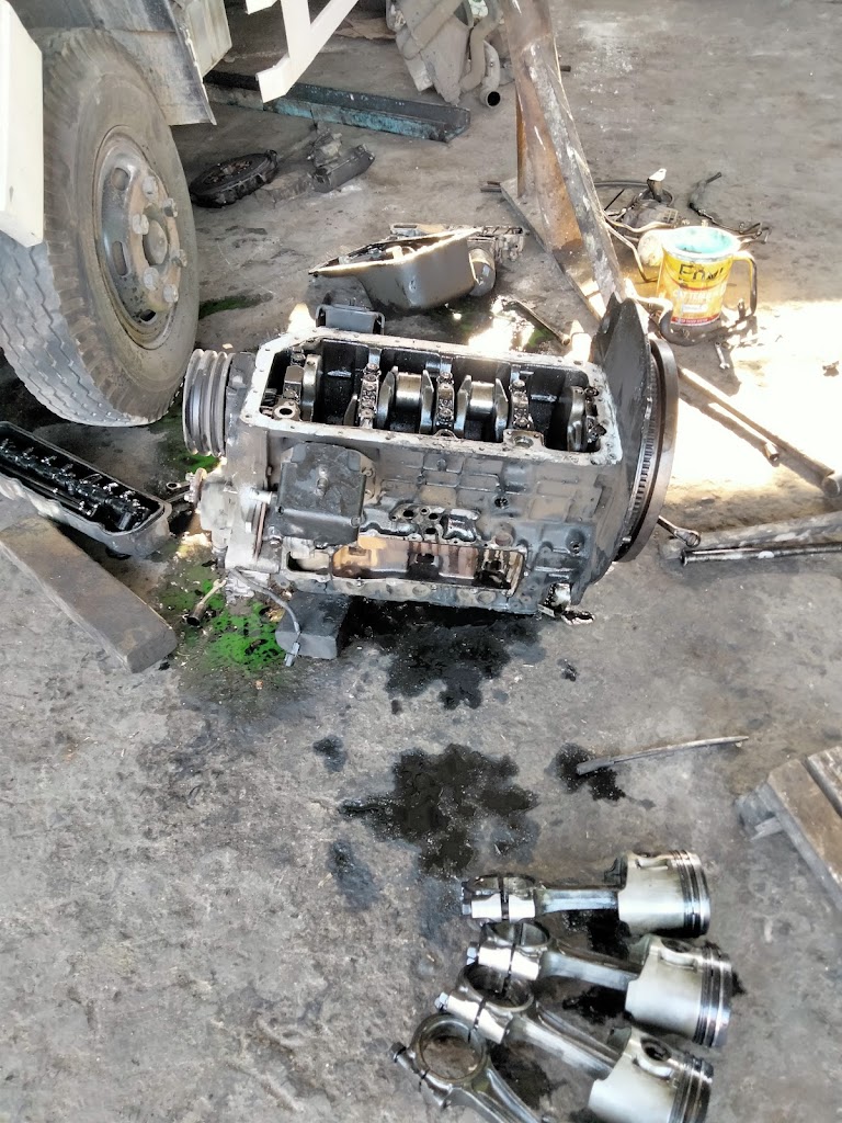 Bengkel mobil suwardi