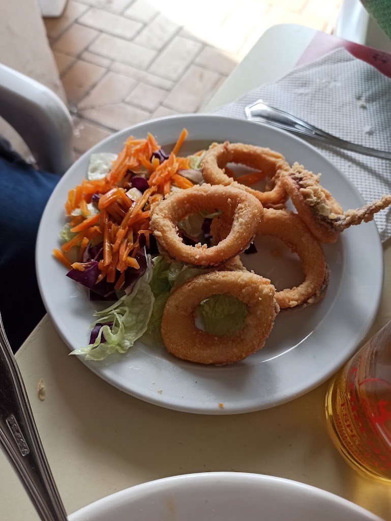 Cafe-Bar Santa Catalina — Comida y bebida