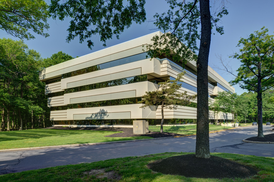 SLiQ Information Technologies, Inc.