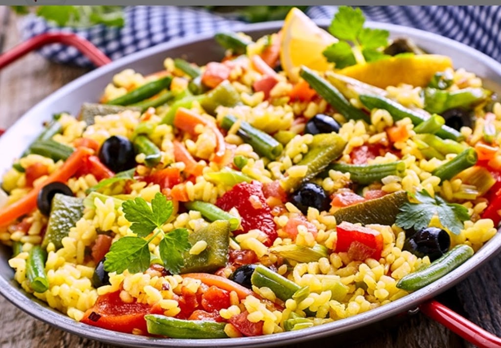 Restaurante Els Pins — Comida y bebida