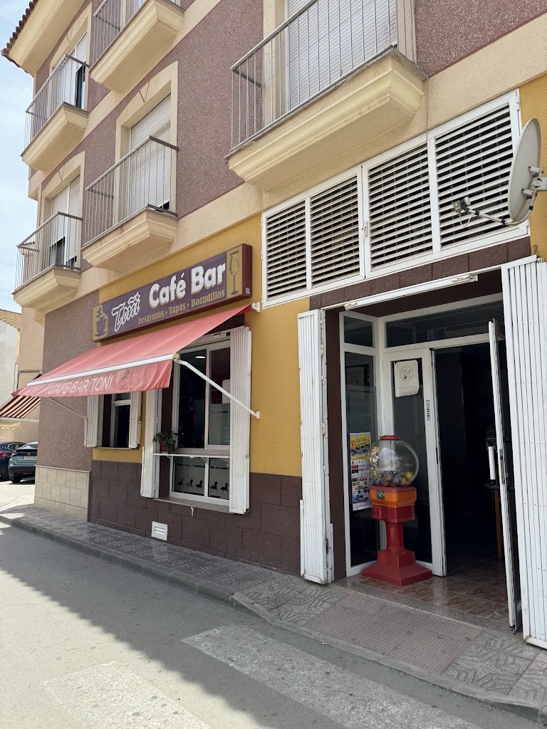 Cafe Bar Toni