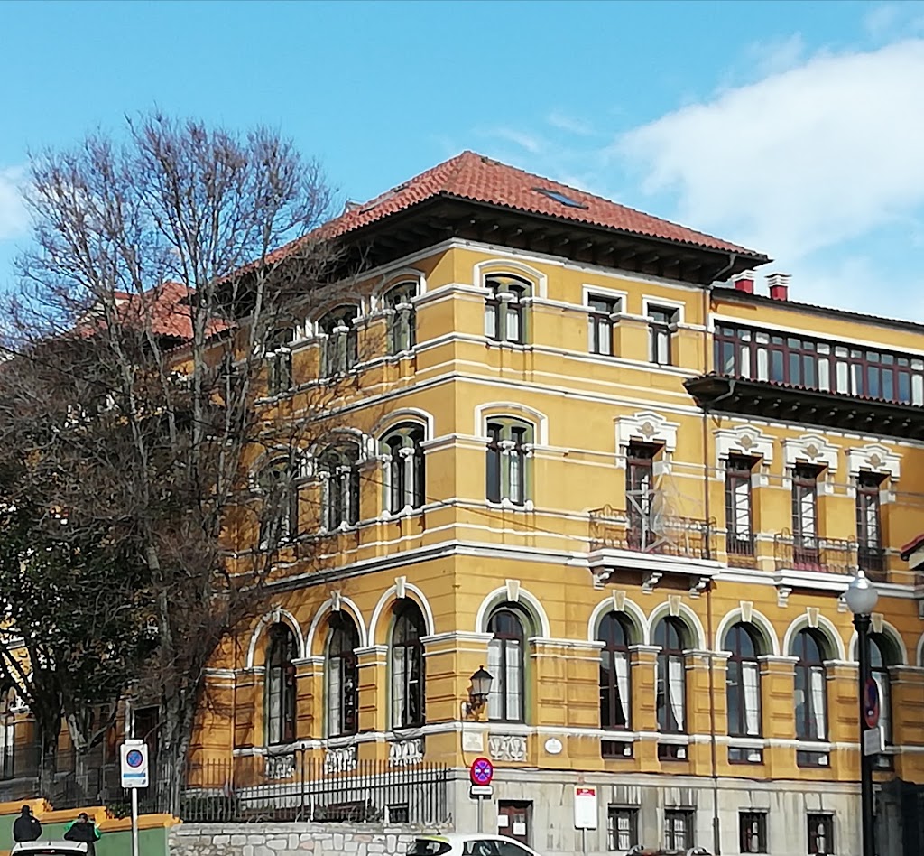 Residencia Cimadevilla — De los visitantes