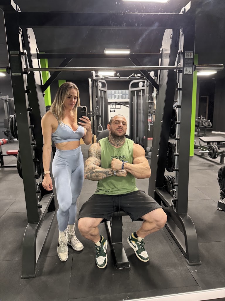 PRIVATE FITNESS GYM — Ejercicio fisico