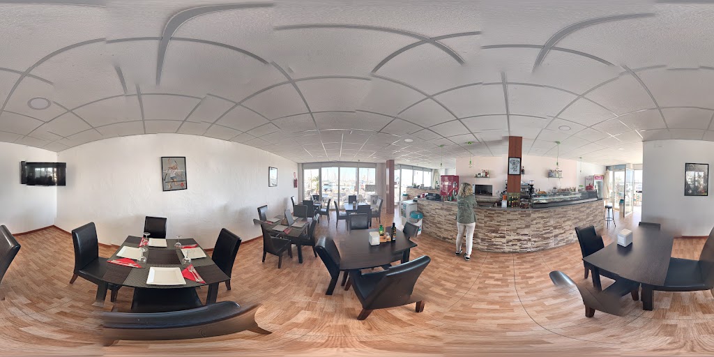 Los Tres Cafe Restaurante — Street View y 360deg