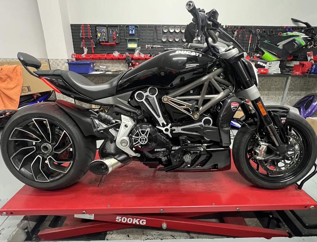 Sacris Racing — Del propietario