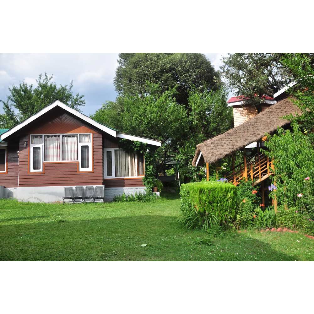 Tree House Cottages
