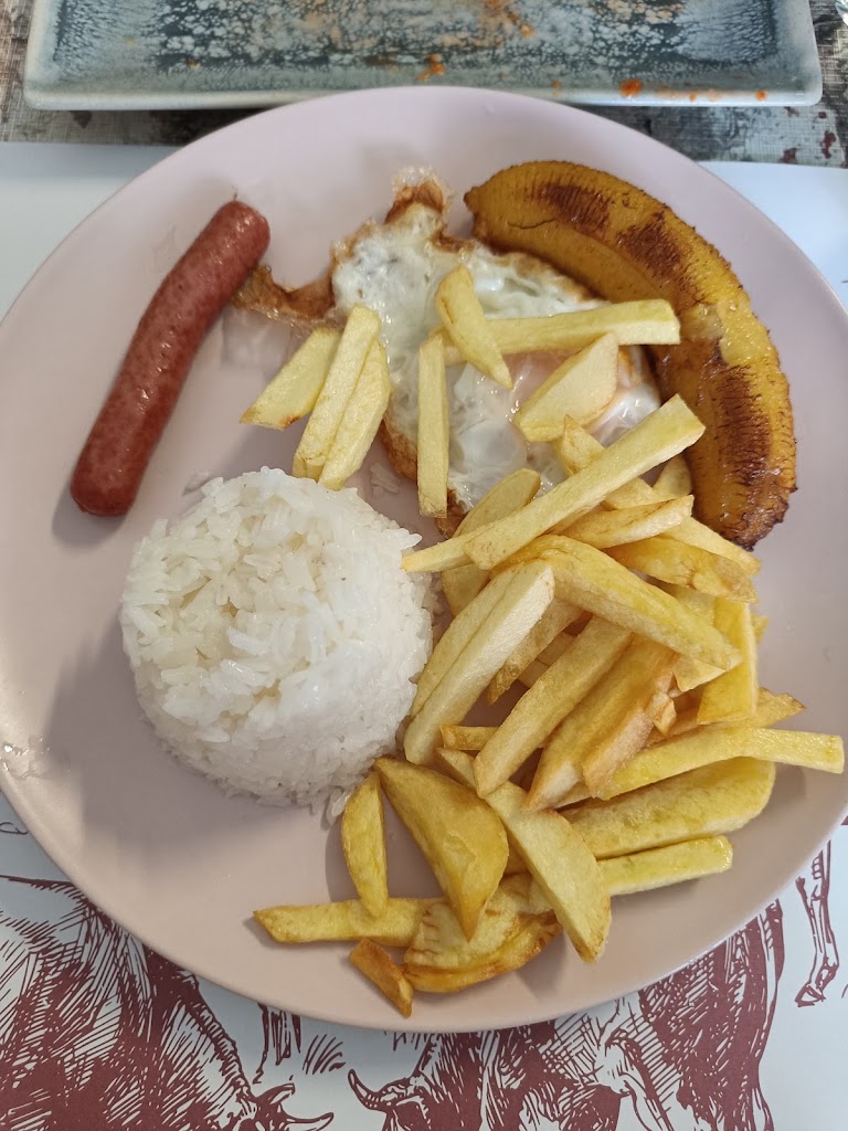 Jilorio — Comida y bebida