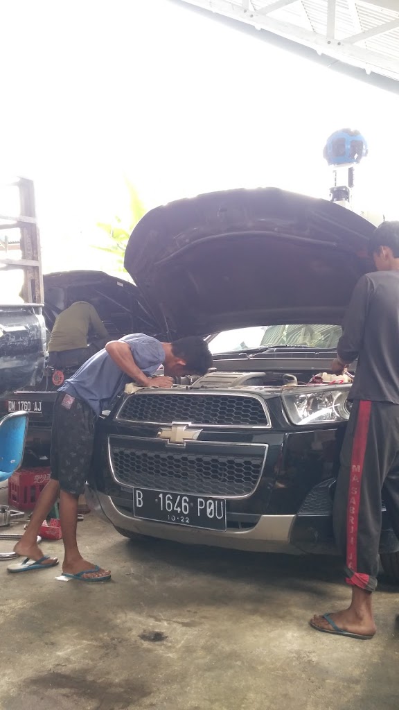 Bengkel Mobil Mandiri Jaya
