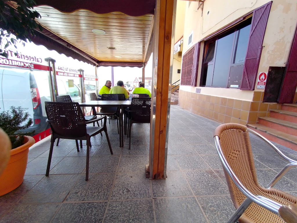 Bar Cafeteria restaurante Tu Casa — Ambiente