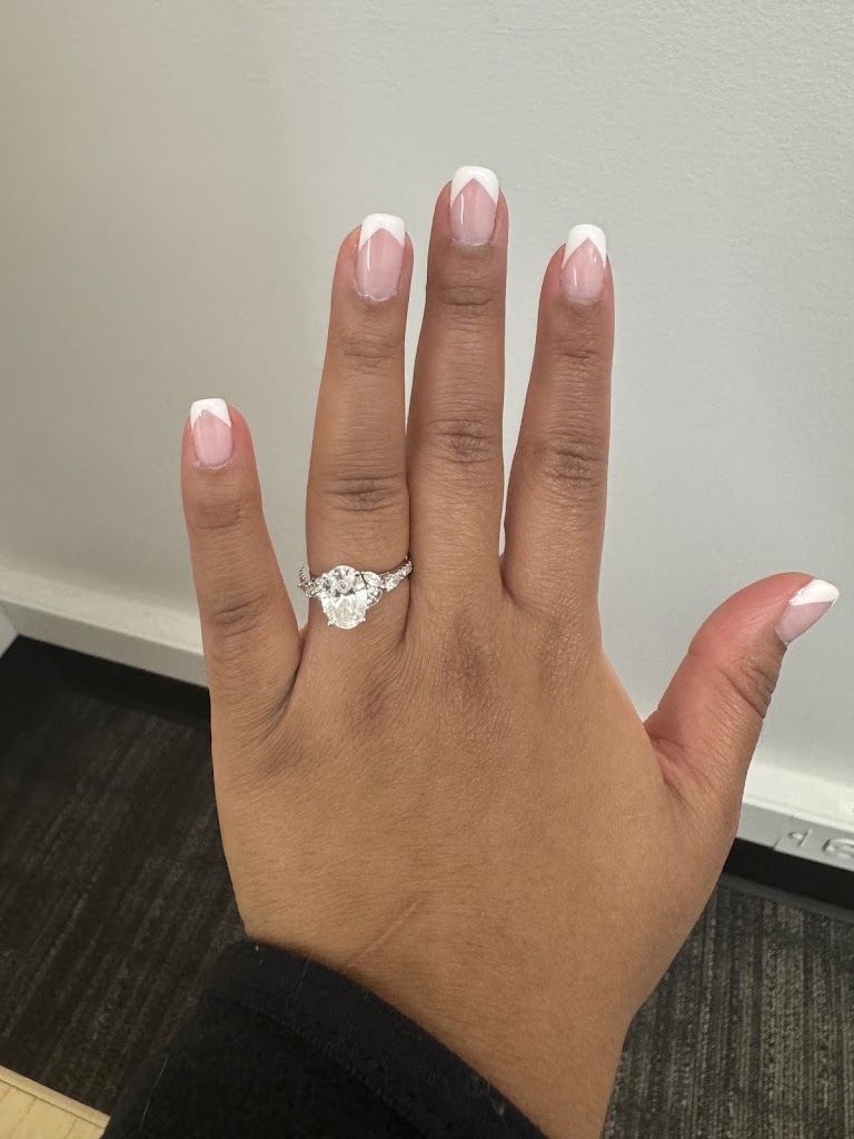 Barbi Nail - St James, NY