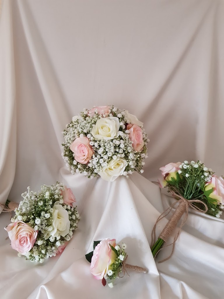Sara's Fine Flowers