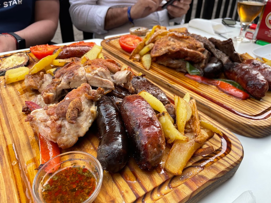CAFE BAR XDXT II (POR DEPORTE) — Comida y bebida
