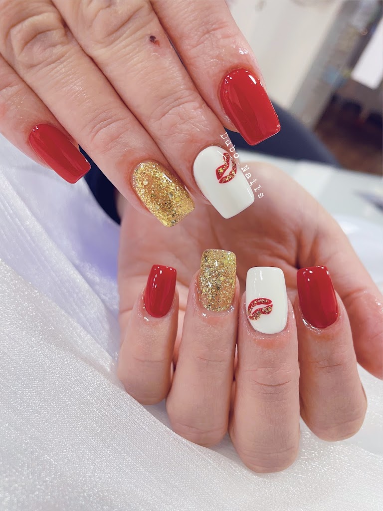 Dubo Nails