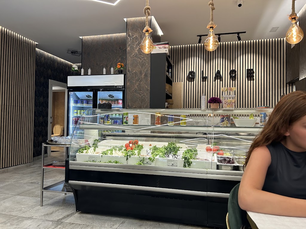 Restaurante Glace Halal — Ambiente