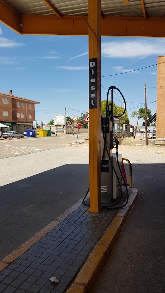 Camino de la Plata Repostar — Estacion de servicio