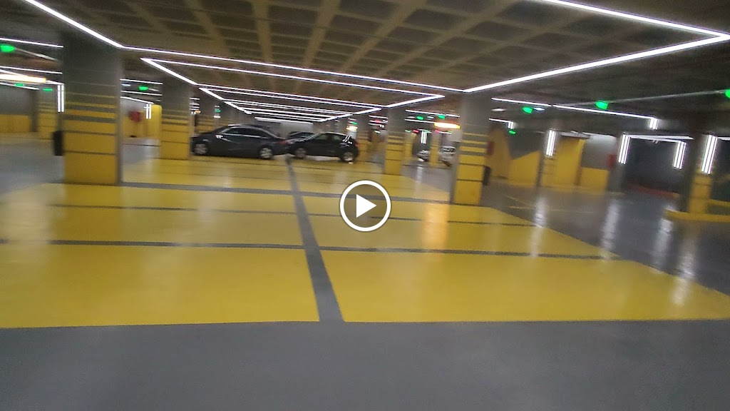 Parking Uria Center — Videos