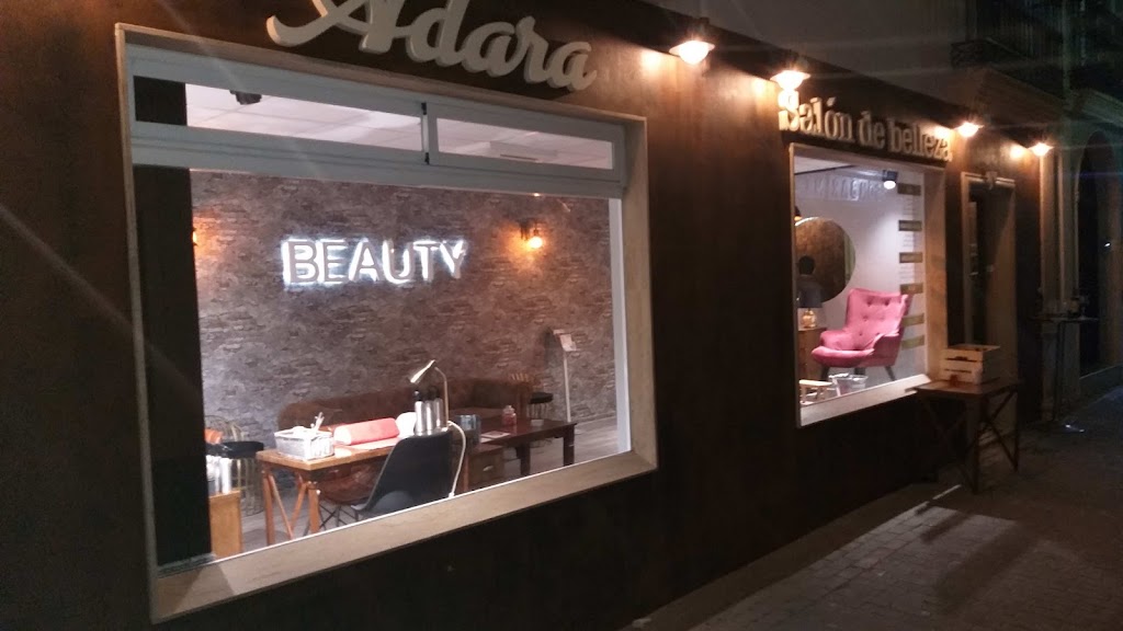Adara salon de belleza — Exterior