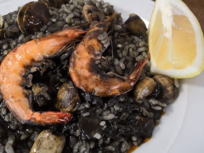 Restaurant Loro Charly Montcada — Comida y bebida