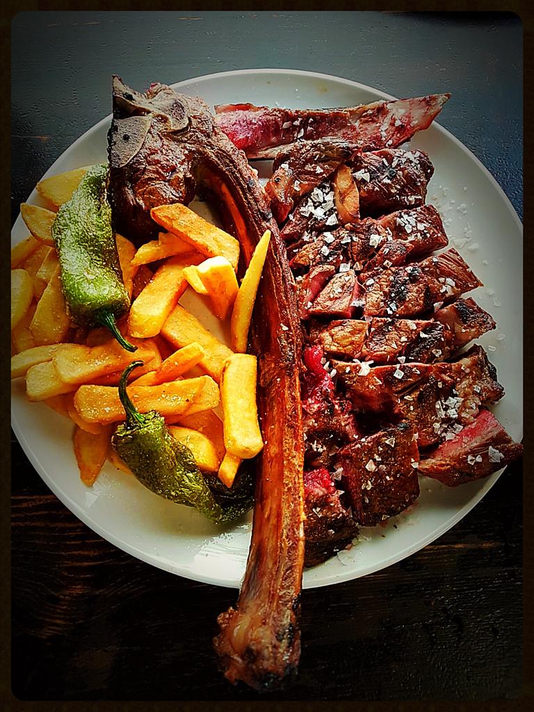 La Bodega de Ubeda — Comida y bebida