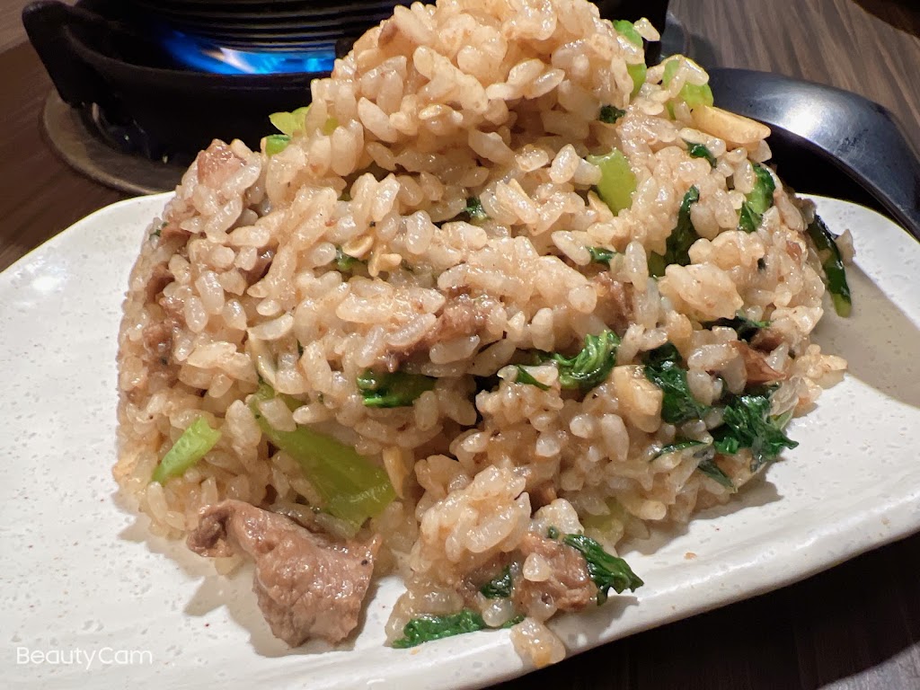 羊立發創意料理 的照片
